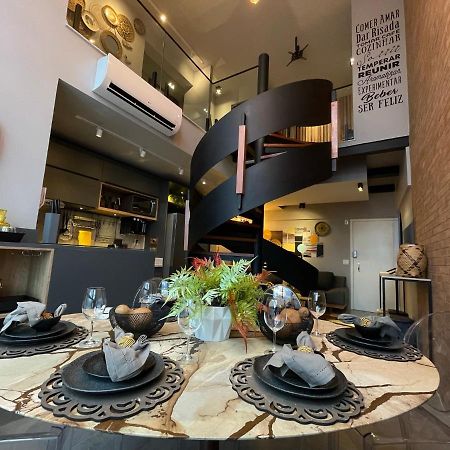 Apartamento Duplex Manhattan Com 2 Suites Casal E Solteiro E Reversivel Гояния Экстерьер фото
