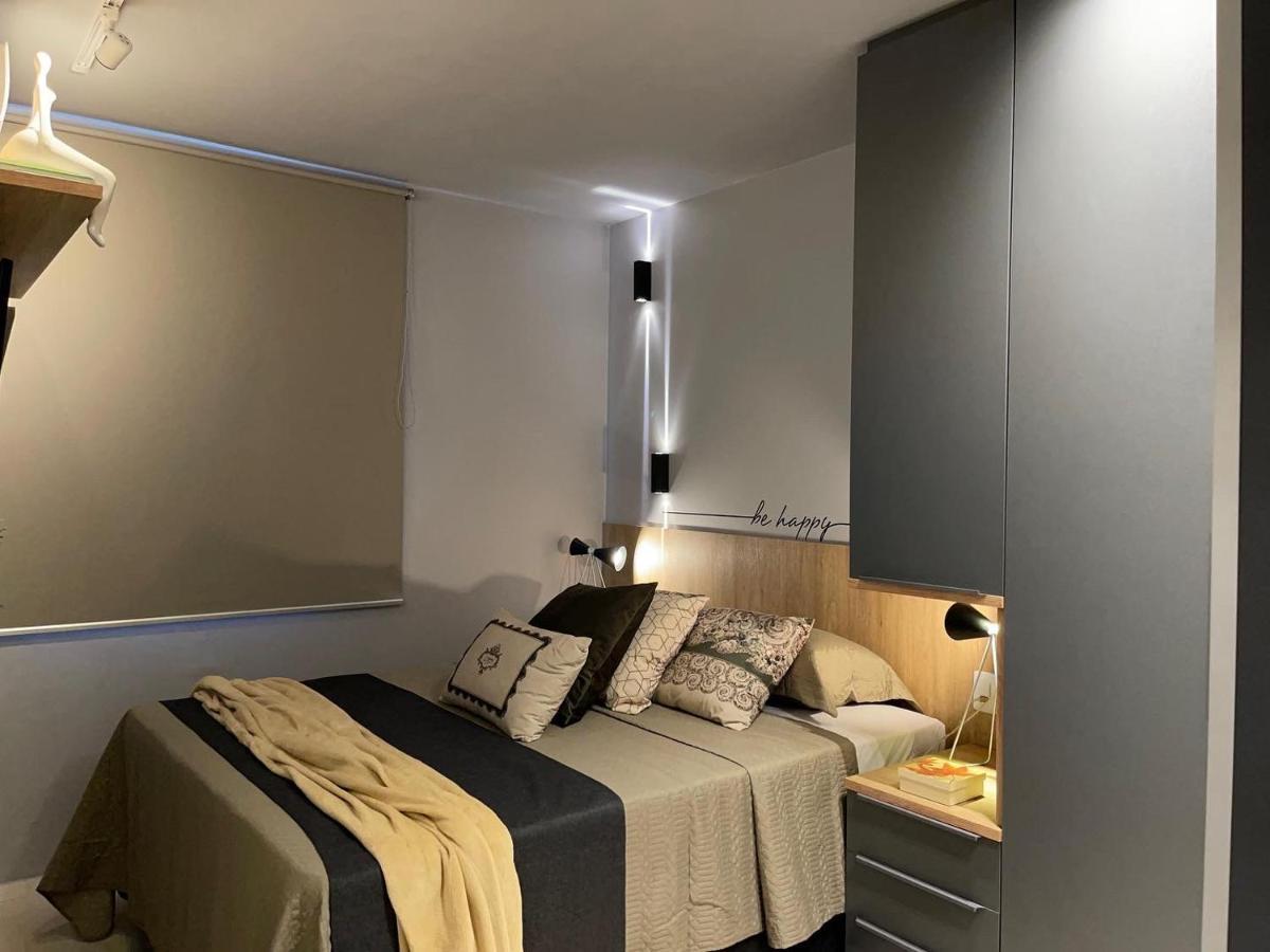 Apartamento Duplex Manhattan Com 2 Suites Casal E Solteiro E Reversivel Гояния Экстерьер фото