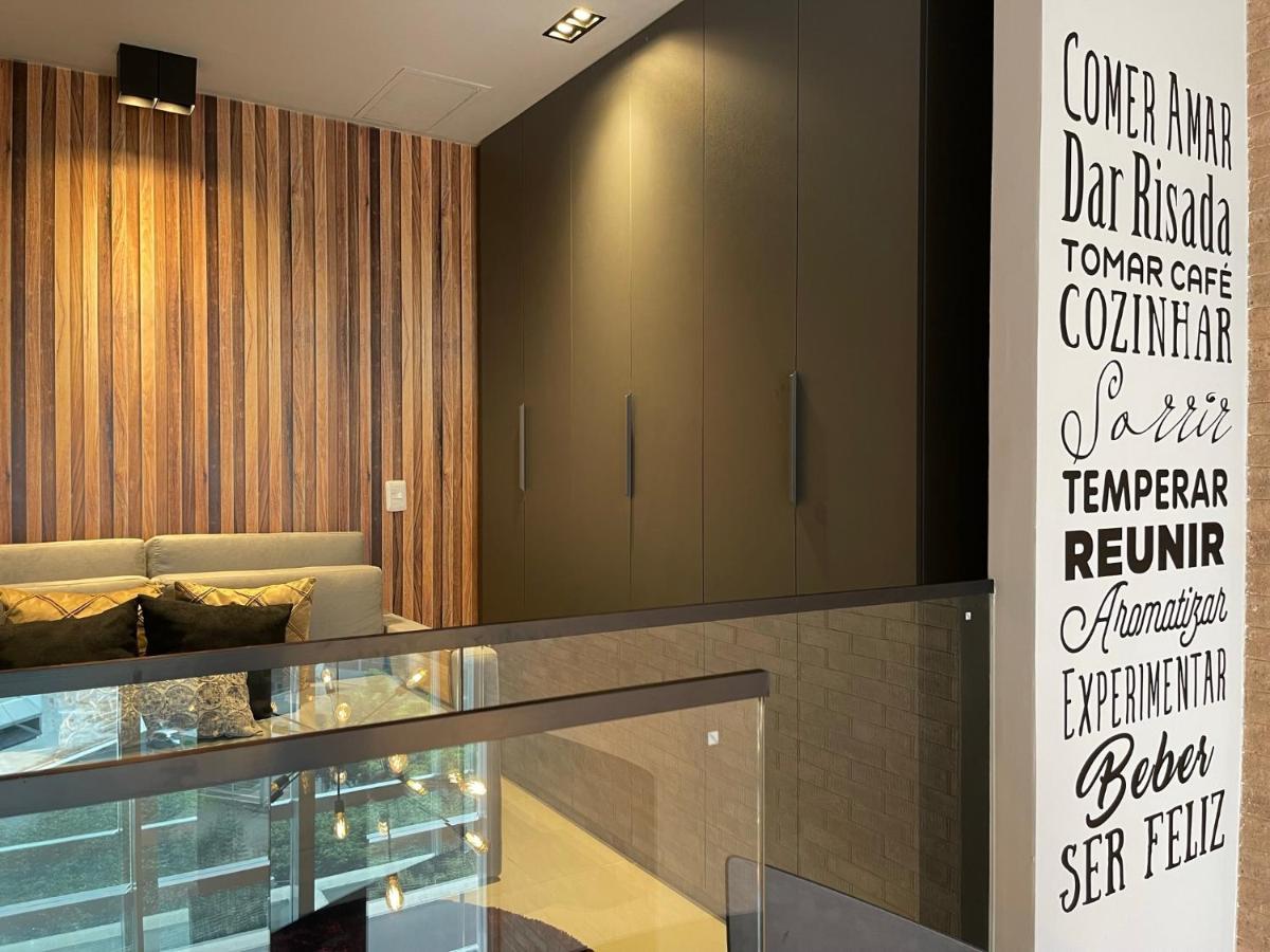 Apartamento Duplex Manhattan Com 2 Suites Casal E Solteiro E Reversivel Гояния Экстерьер фото